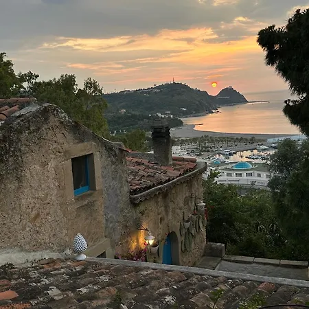 La Casa Del Nespolo - Exclusive Country - Seaview Pool & Self Check-in (adults Only) * Capo d'Orlando