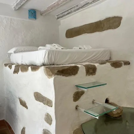 Guest house La Casa Del Nespolo - Exclusive Country - Seaview Pool & Self Check-in (adults Only)
