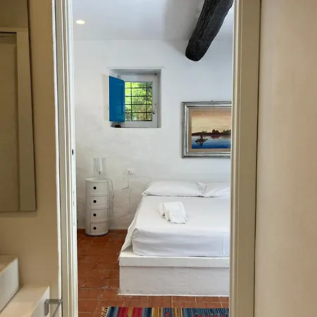 La Casa Del Nespolo - Exclusive Country - Seaview Pool & Self Check-in (adults Only) Guest house *