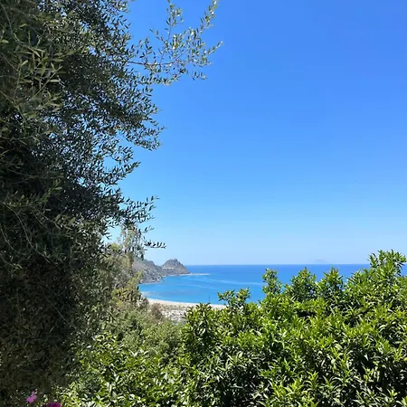 La Casa Del Nespolo - Exclusive Country - Seaview Pool & Self Check-in (adults Only)