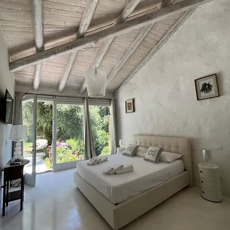 La Casa Del Nespolo - Exclusive Country - Seaview Pool & Self Check-in (adults Only) Guest house Capo d'Orlando
